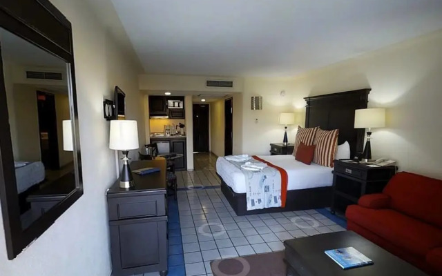 Superb Studio in Front of Marina in Cabo San Lucas