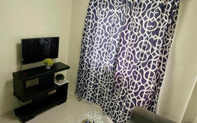 Courtyards 2br