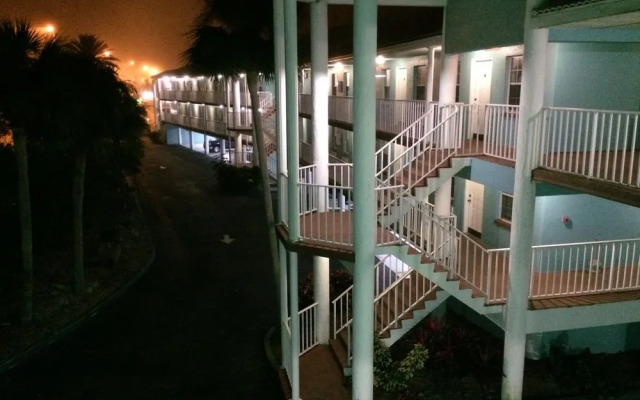 Gem Coast Inn LLC
