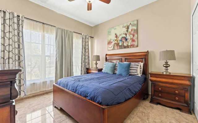 Jasmine Breeze Home for 12