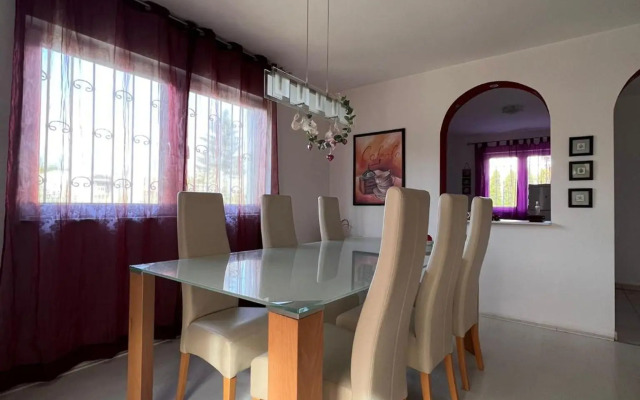 Holiday Home SL