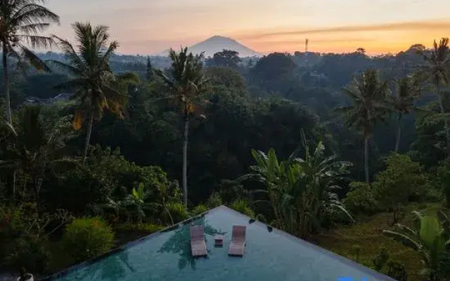 IBU The Sanctuary by OXO - Retreat House for Family & Transformational Events