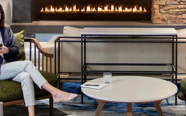 Comfort Suites
