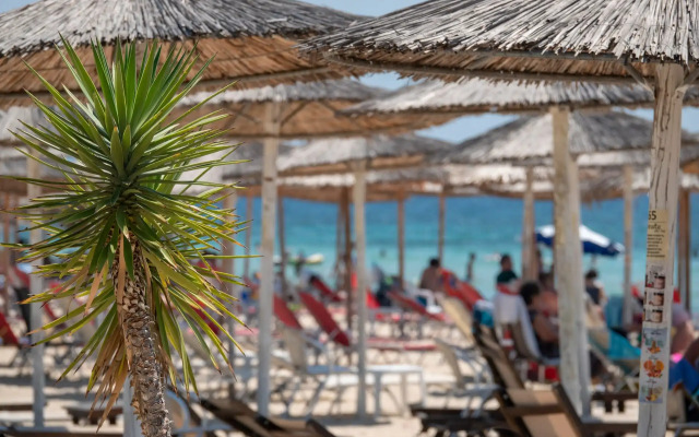 Danai & Palm Residential Complex