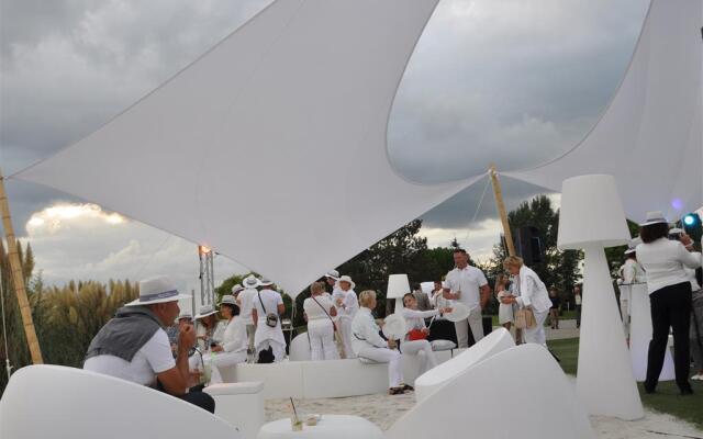 Mercure Toulouse Aeroport Golf de Seilh