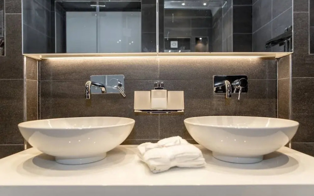 Wall Street Journal Featured 3bed/3bath Apartment
