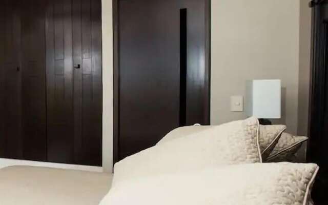 CONDO VILLA MAGNA by TRVL2HM