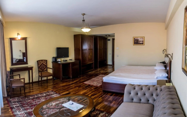 elite Resort Hotel