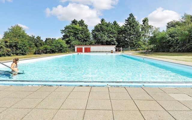 6 Person Holiday Home in Farvang