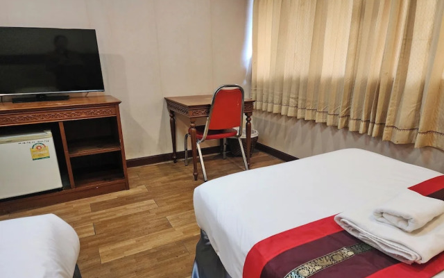 Suan Sunandha Palace Hotel