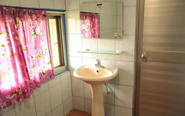 Fengnan Tianzhuang Homestay