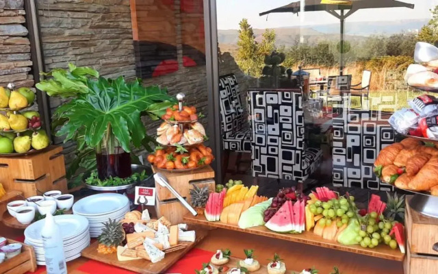 Maropeng Boutique Hotel