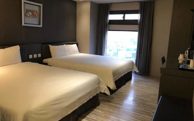 Fine Hotel