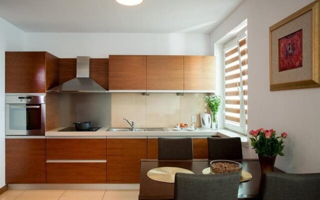 Platinum Towers Central Apartments