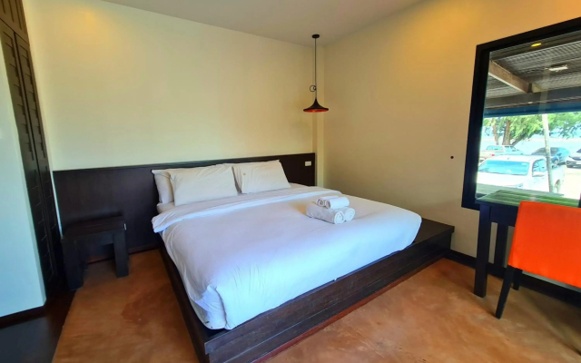 Chidlom Resort