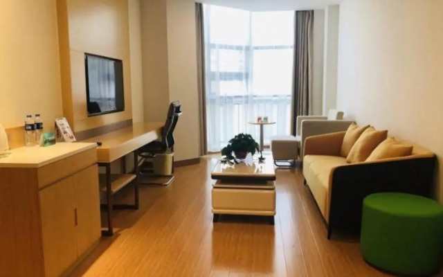 GreenTree Inn Anyang Neihuang County Zaoxiang Avenue