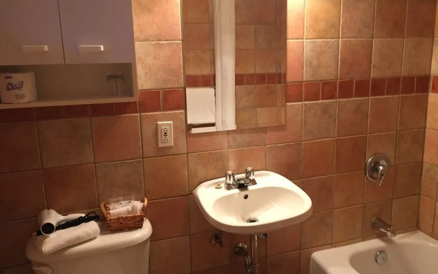 Auberge La Porte Rouge