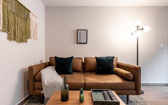 Casai Roma | 1BR | Gorgeous Terrace