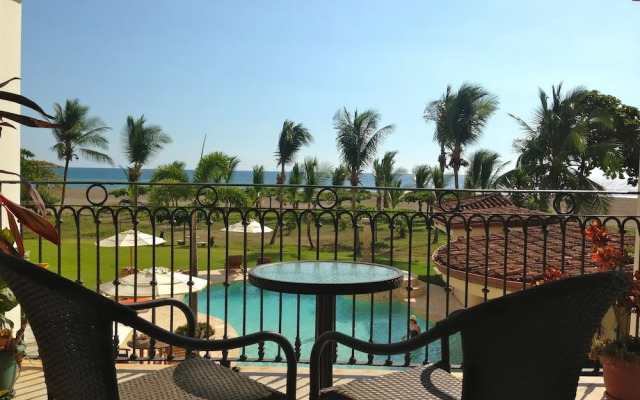 3 Bedroom Condo w/ Ocean View - Tres Regalos 201N by RedAwning