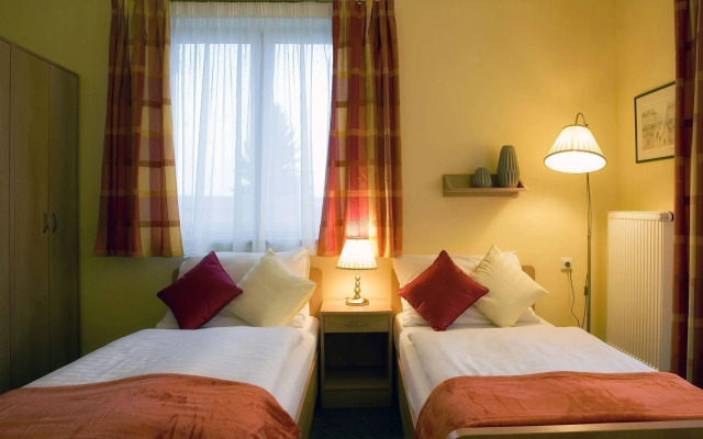 Hotel Pavilon
