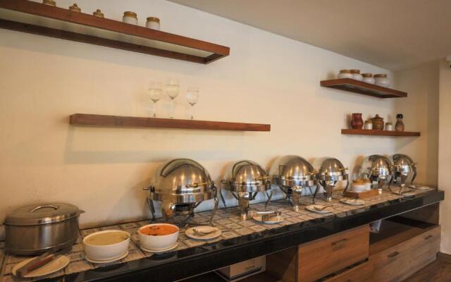 Shola Crown Resort - Munnar