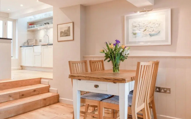 Berry Cottage