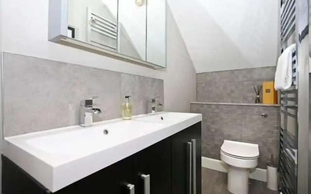 JOIVY Private Entrance Apartment In New Town