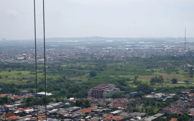 Exclusive And Spacious 2Br Apartment At Supermall Mansion Surabaya