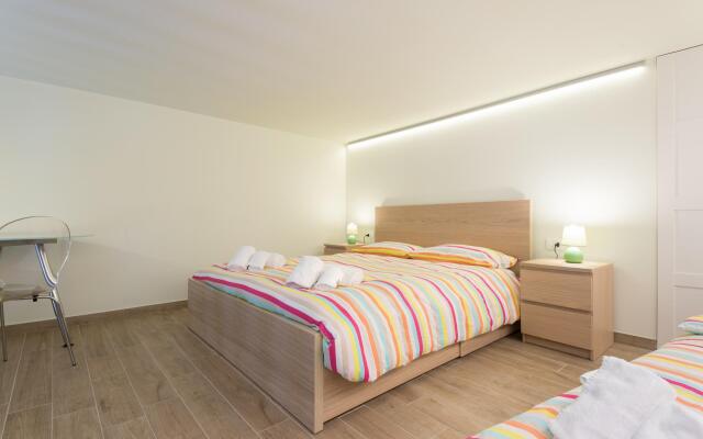 Hiresicily - Apt A - Wellness House Galilei