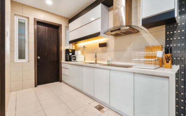 The Embassy Row 206 Apartments