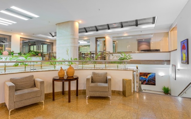 Golden Tulip Goiania Address