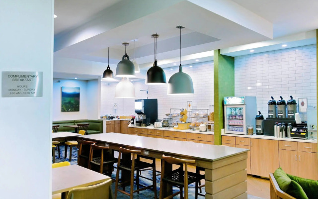 AmericInn by Wyndham Hays