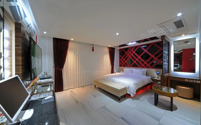 Biz Hotel