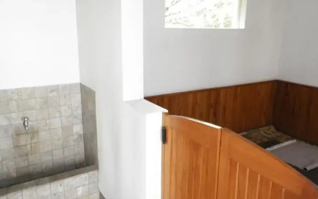 Setra Duta Guest House