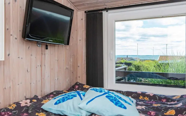 6 Person Holiday Home in Hejls