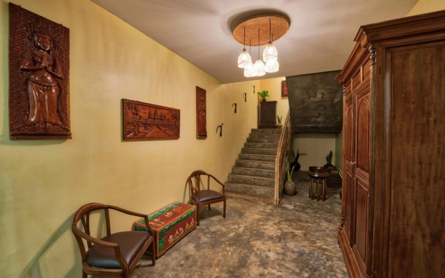 Mane Village Suites