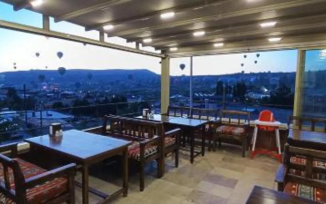 Dora Cave Hotel