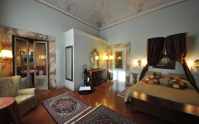 All Suites Palazzo Magnani Feroni