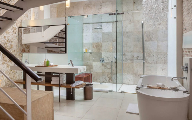 Nacar Hotel Cartagena, Curio Collection by Hilton