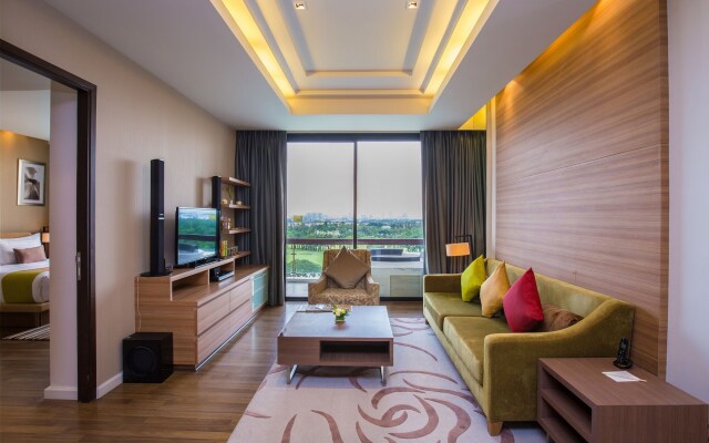 Summit Windmill Golf Suite Hotel @Suvarnabhumi