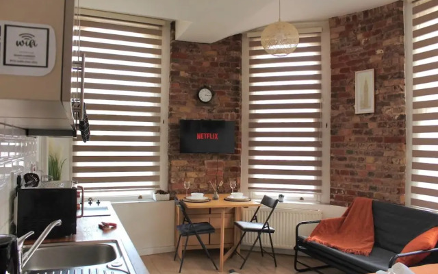 Charming Central London Studio With Sofabed