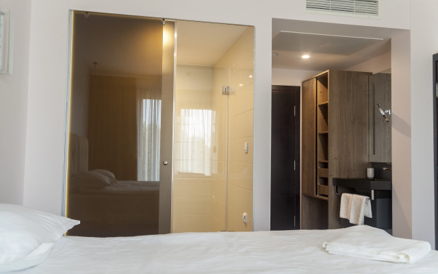 Amiral Hotel