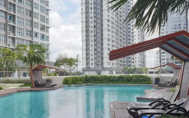Condo Ioi City Mall Putrajaya, 3 Bedrooms, near to Hospital Serdang, UPM, Uniten – Pool – Putrajaya