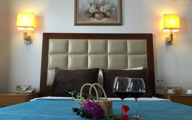 Yildiz Hotel