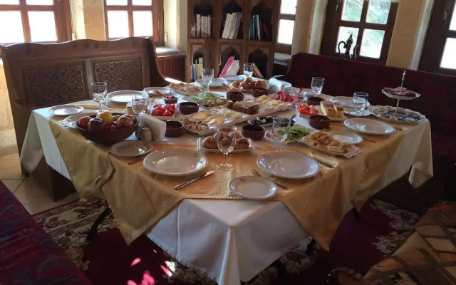 Yusuf Yigitoglu Konagi - Special Class