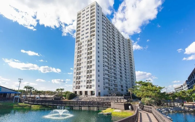 Renaissance Tower 0214 2 Bedroom Condo