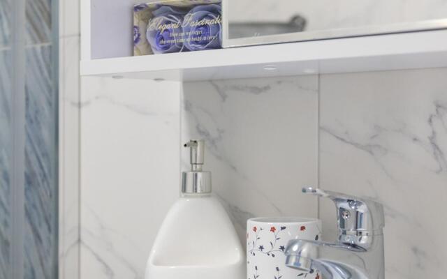 Санди на улице Большая Очаковская