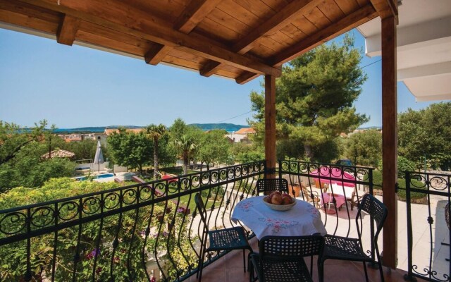 Amazing Home in Brodarica With Wifi and 3 Bedrooms