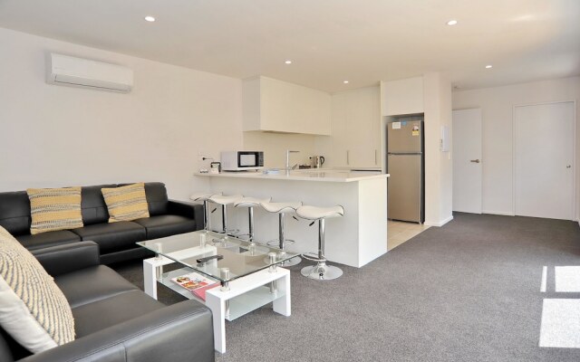 Madras St Apartment 2 - City