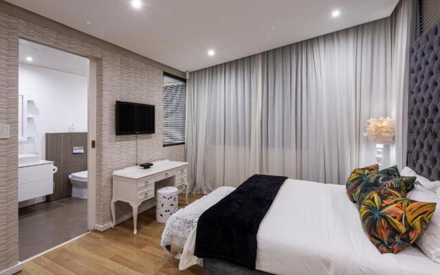 Dolphin Coast YOLO Spaces – Beach House Villa